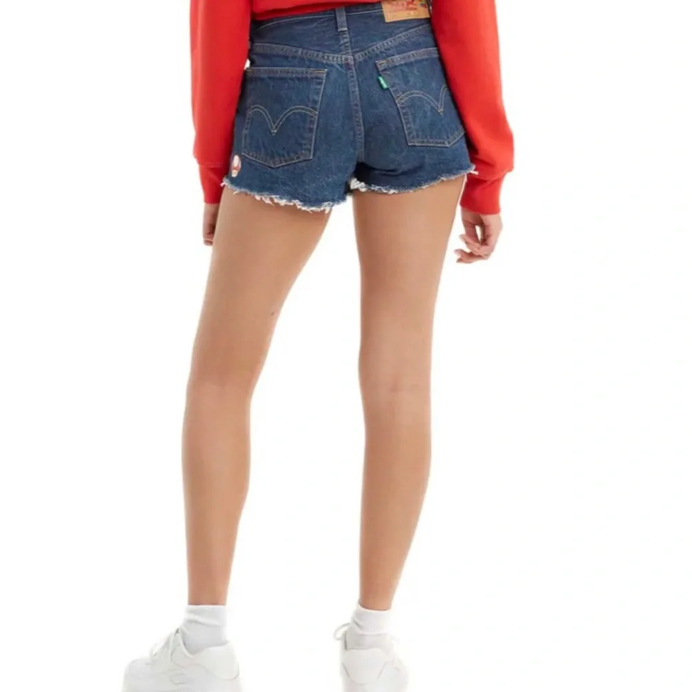 Levi’s 501 Super Mario High Rise Shorts - Picture 2 of 8